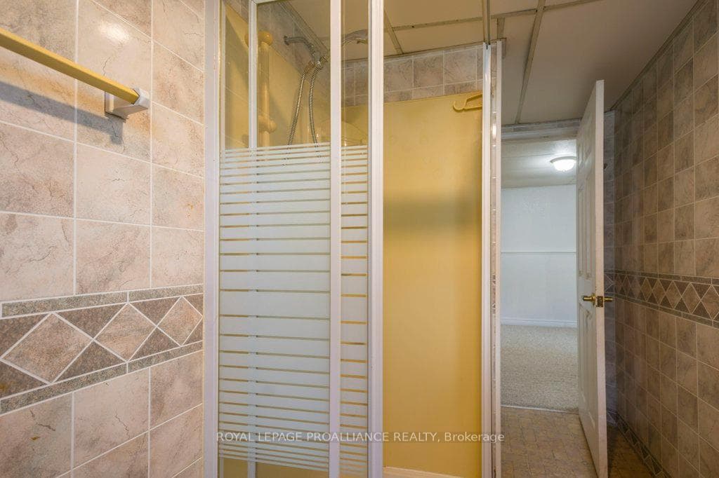 257 Pine Street photo 23