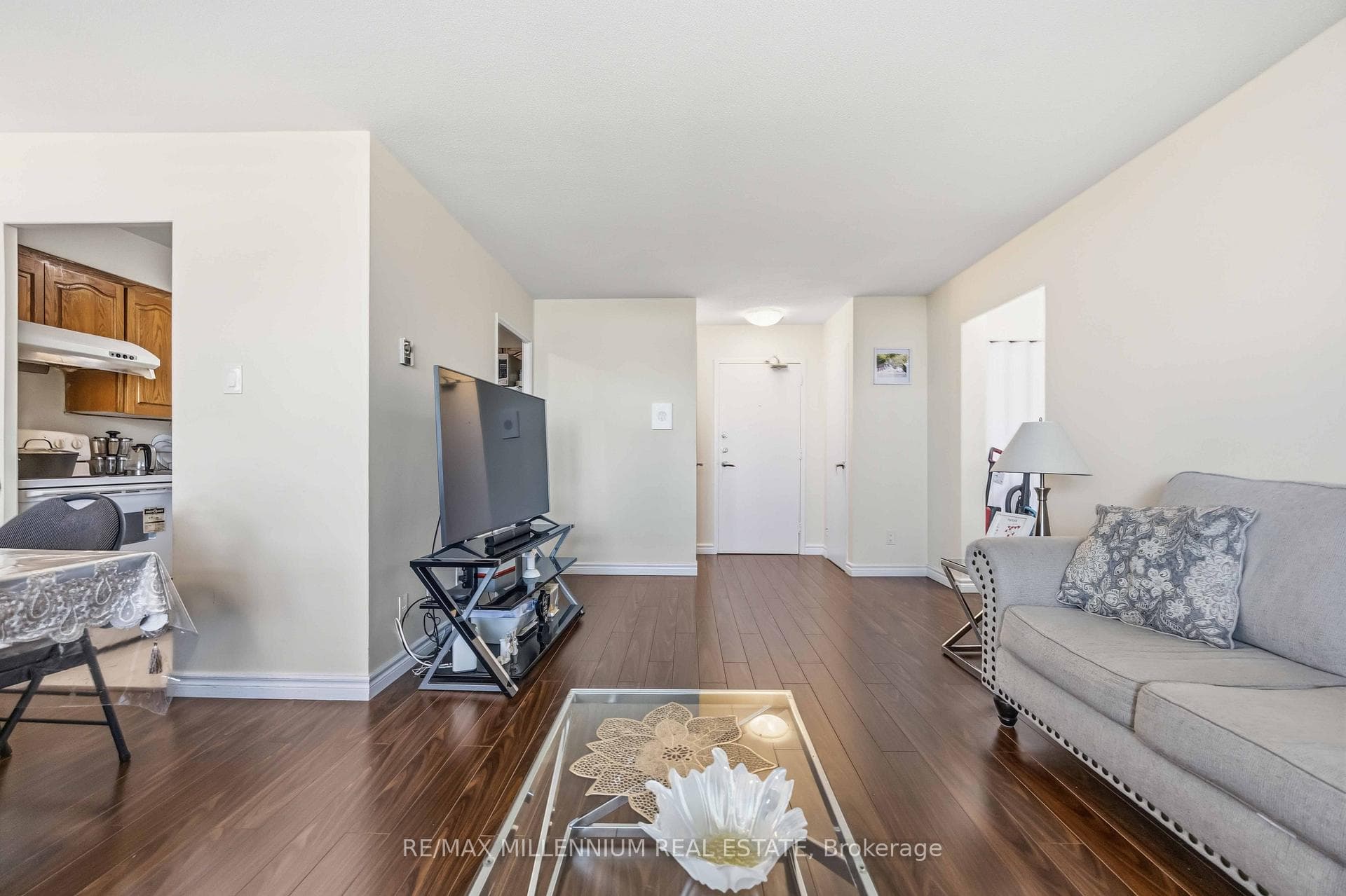 2550 Pharmacy Avenue Unit 1107 photo 13