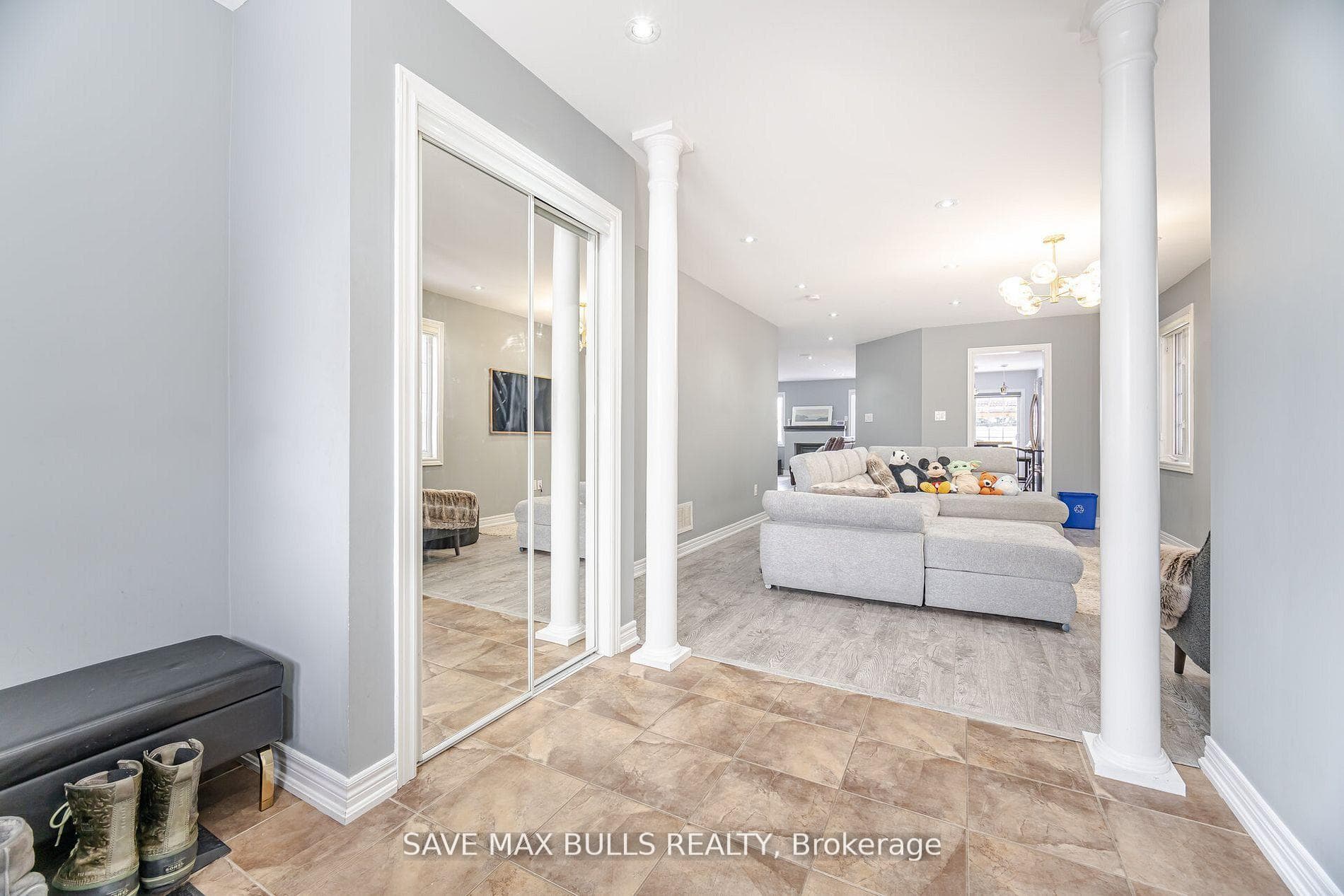 26 Beachville Circle photo 4