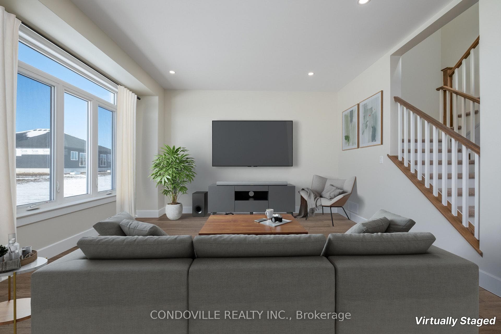 33 Dusenbury Drive photo 3