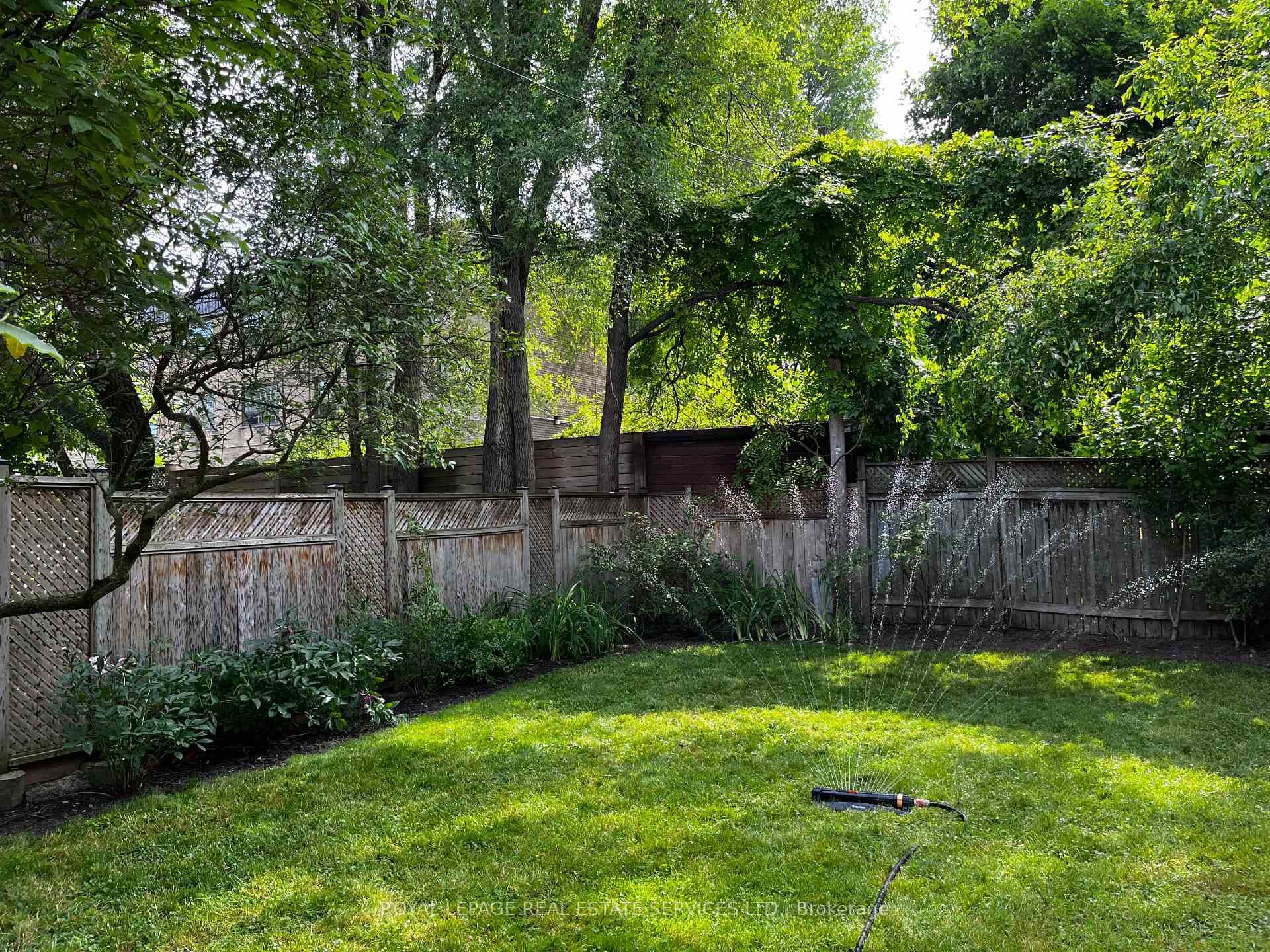 326 Indian Grove photo 43