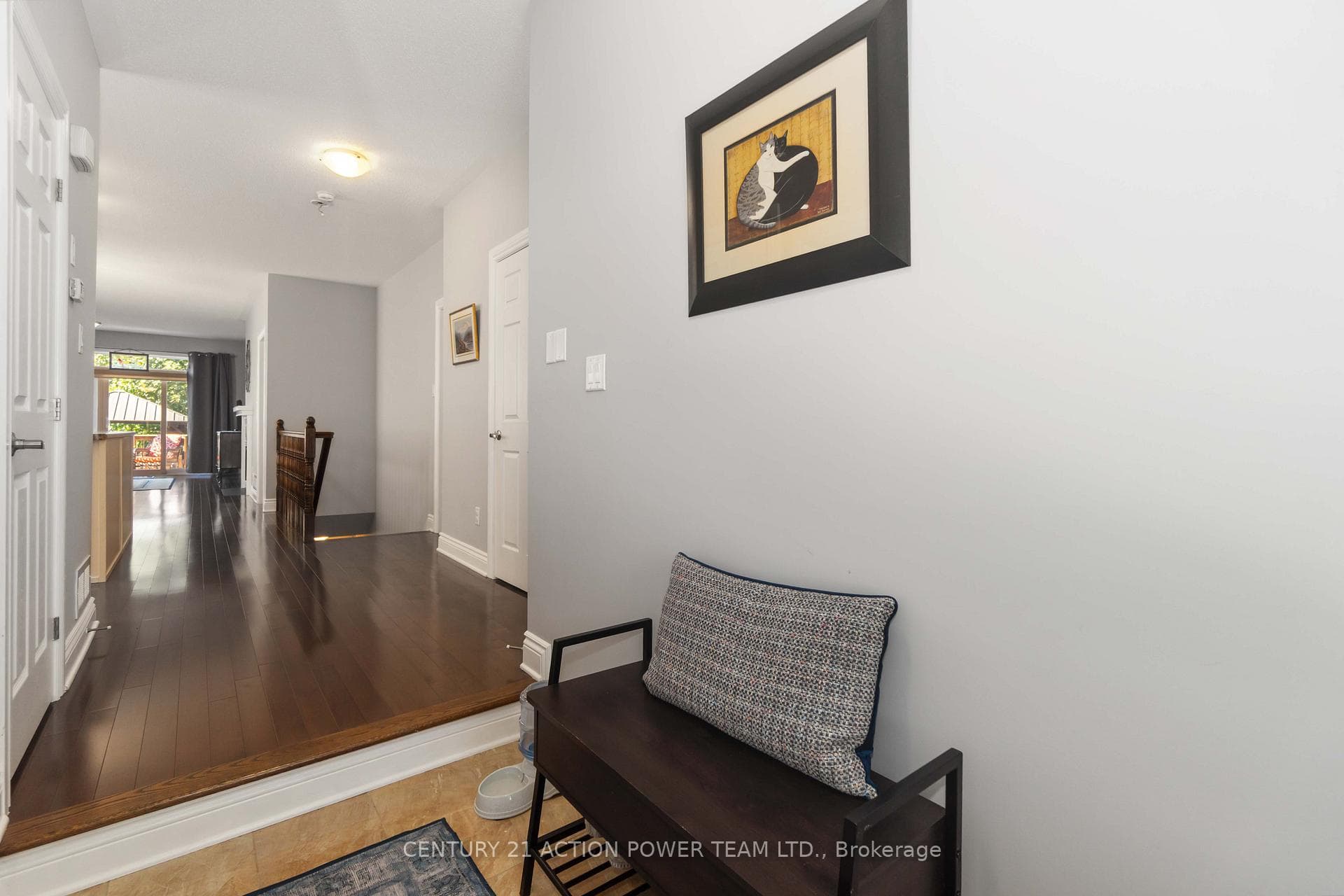 77 Desmond Trudeau Drive photo 7