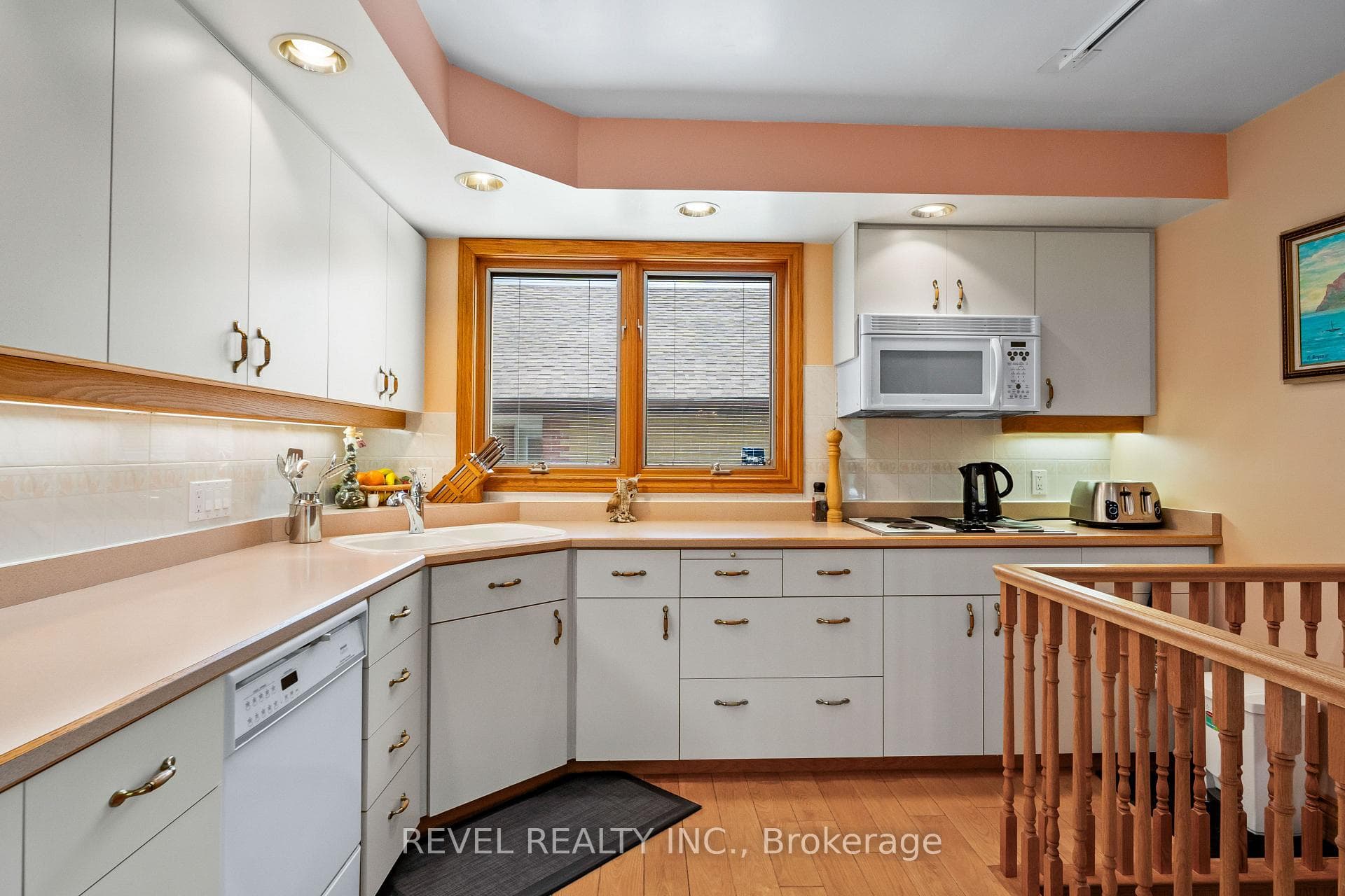 1627 Mardell Street photo 26