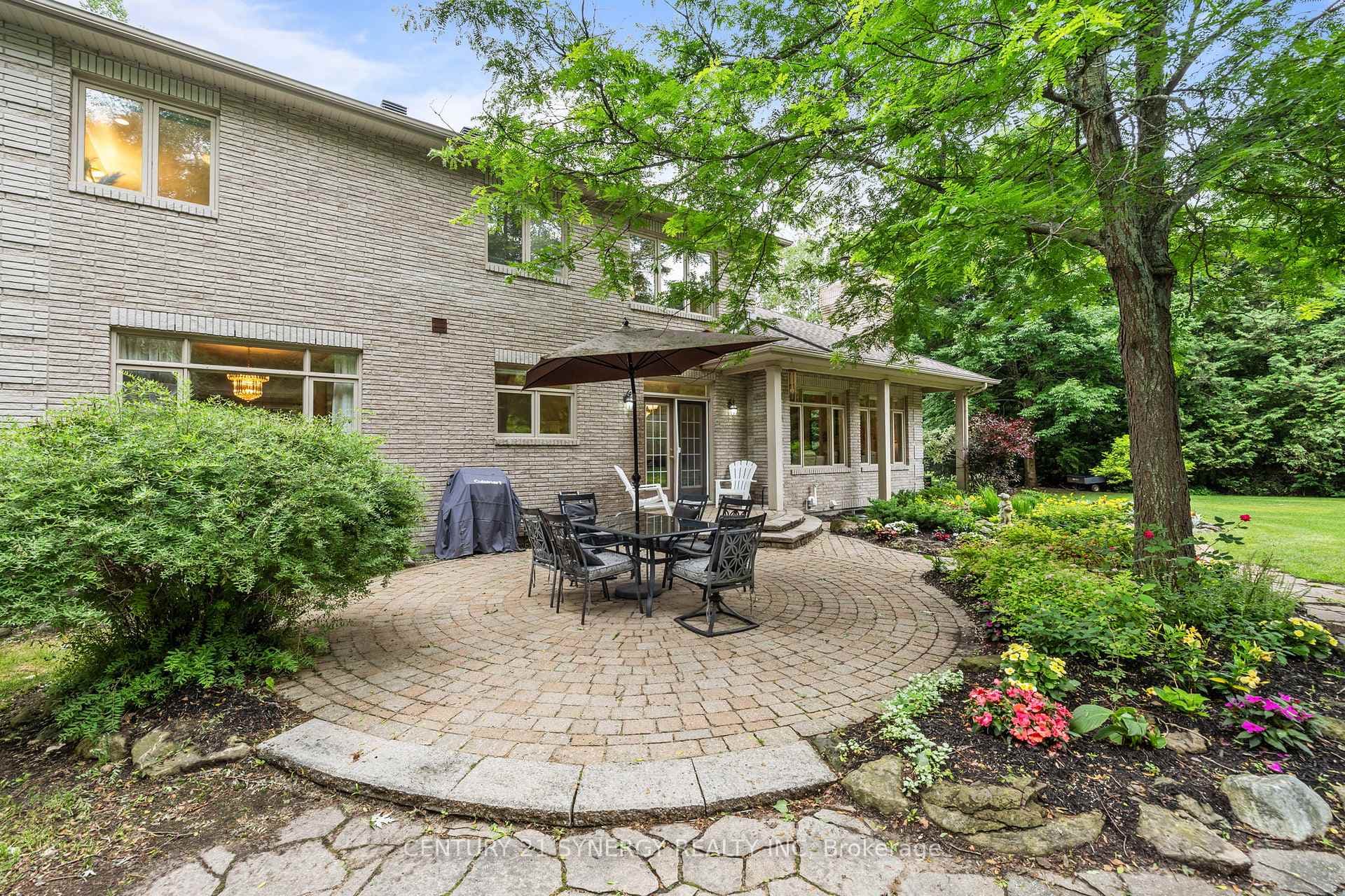 5835 Knights Drive photo 37