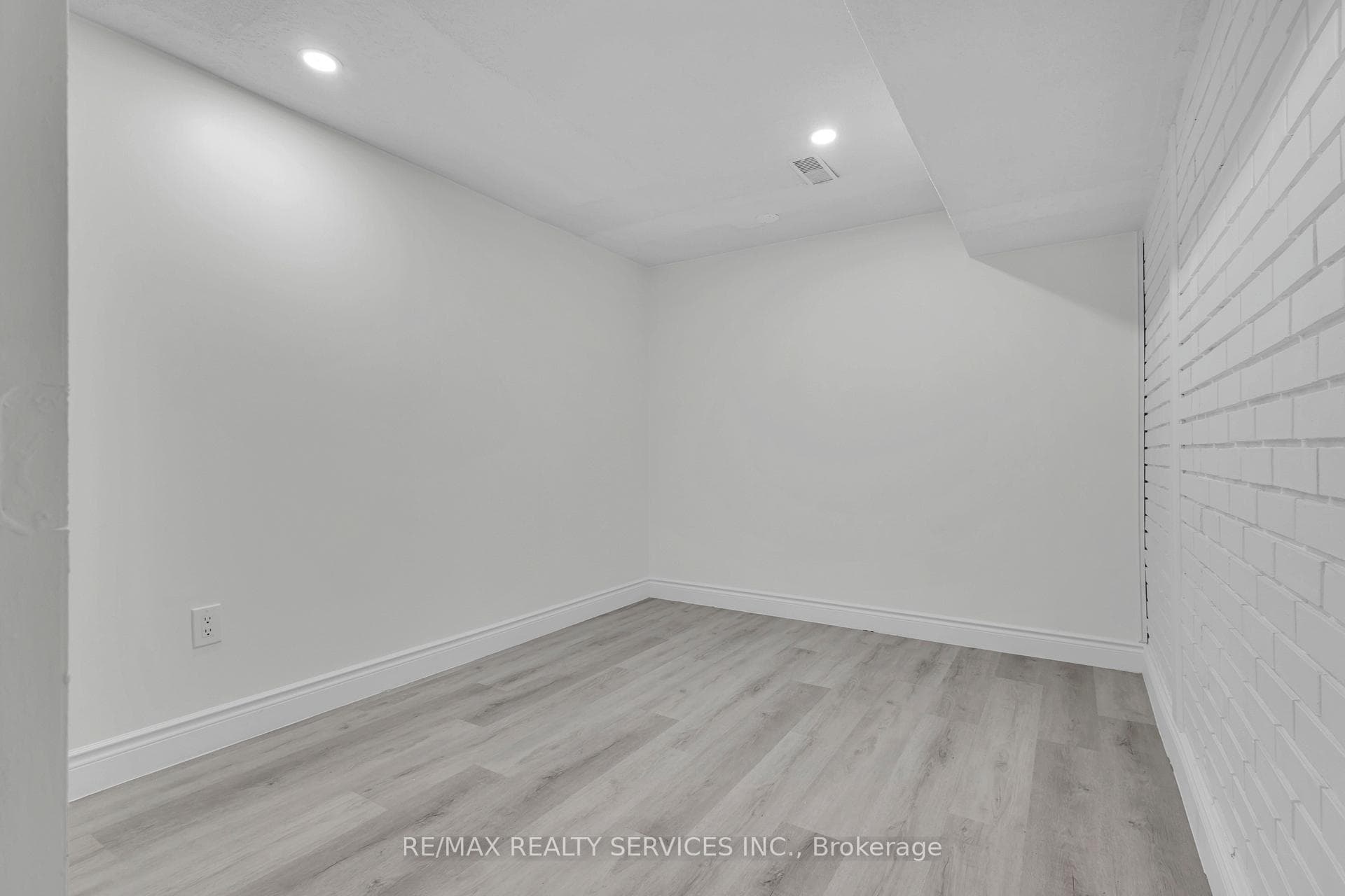67 Northover Street photo 18