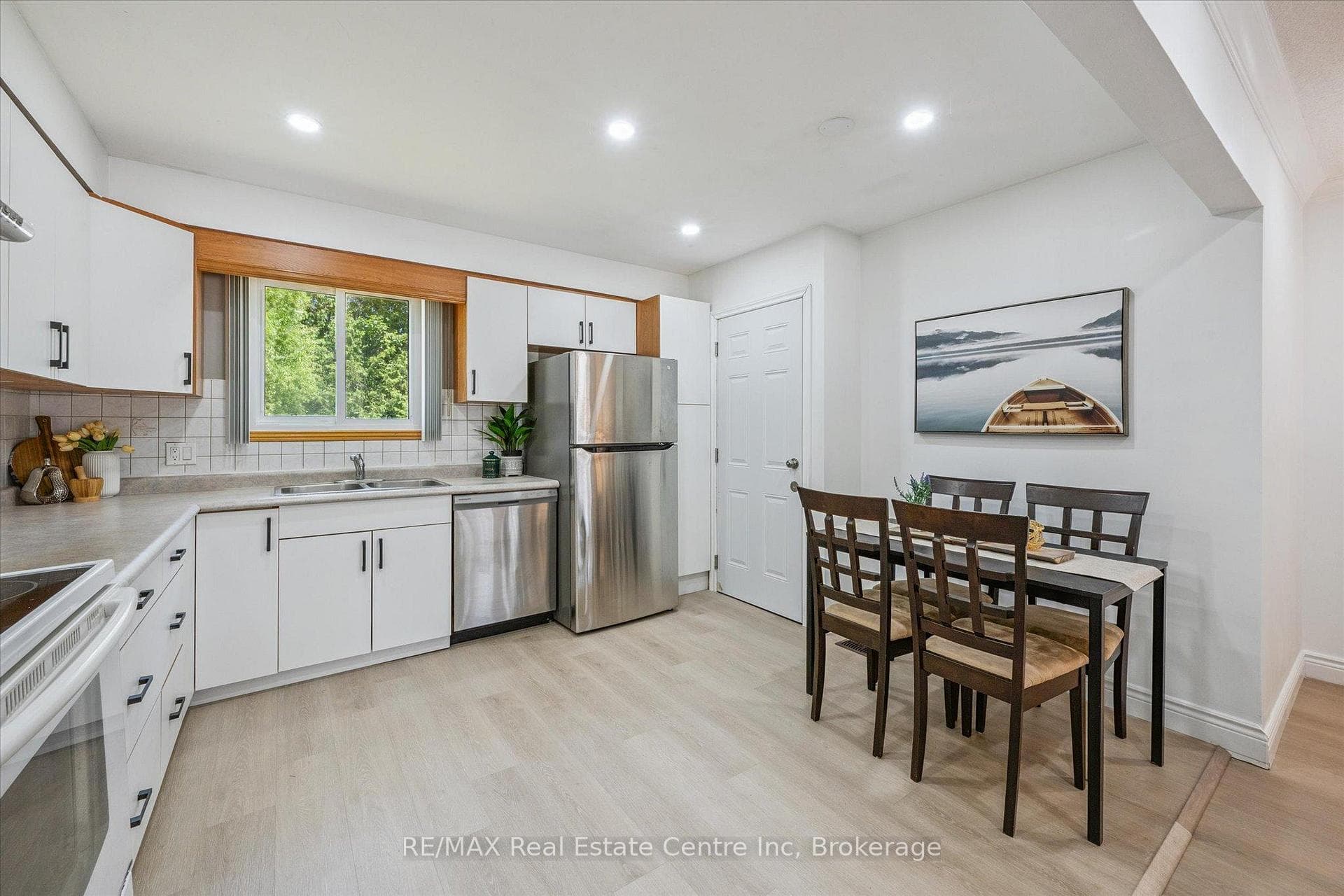 72 Ferndale Avenue photo 7