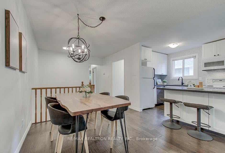 1374 Roylen Road photo 29