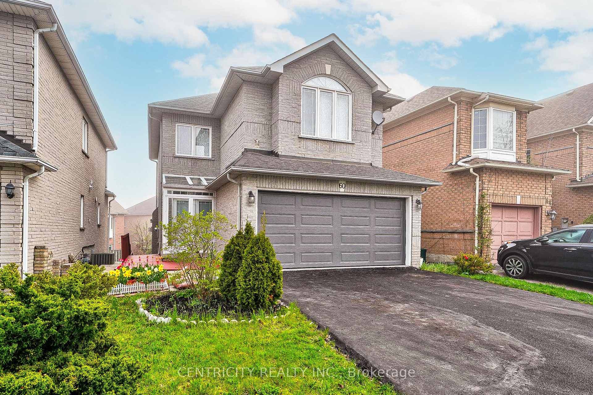 60 Peninsula Crescent photo 1