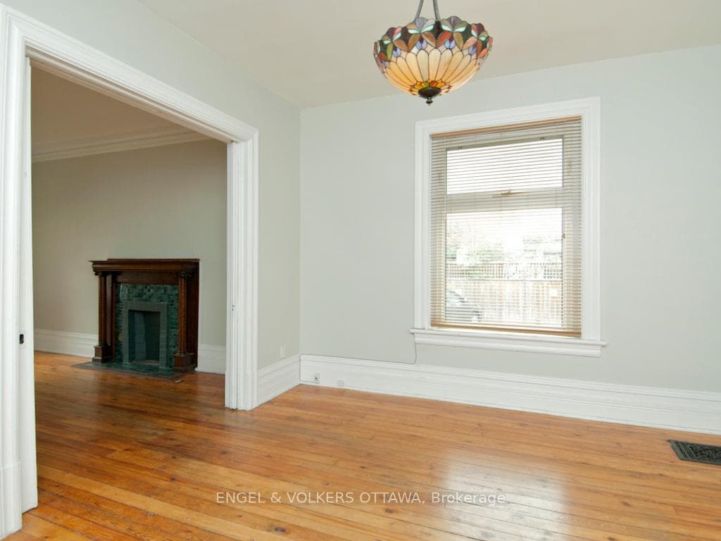 96 Waverley Street Unit 1 photo 12