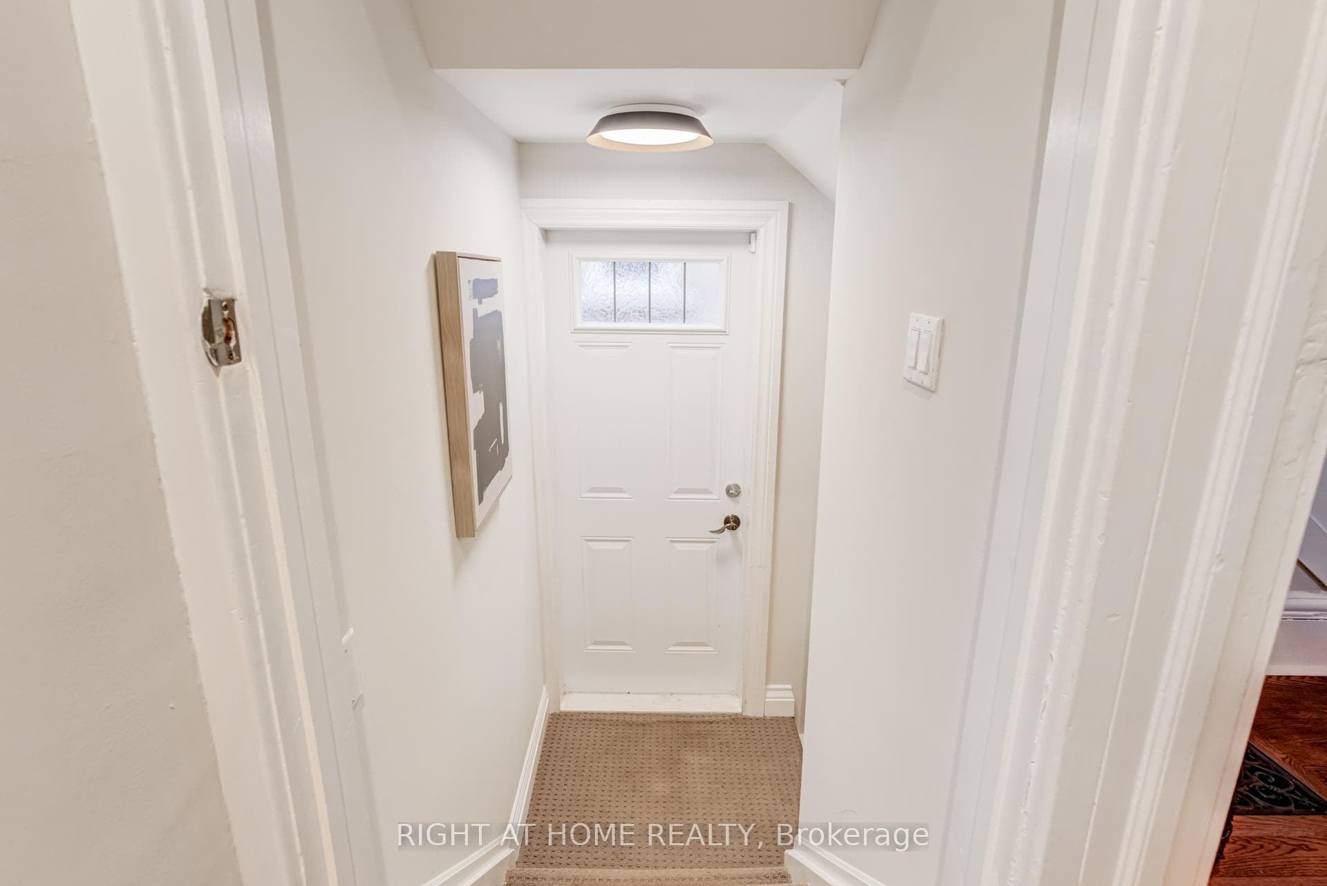 19 Rowland Street photo 39