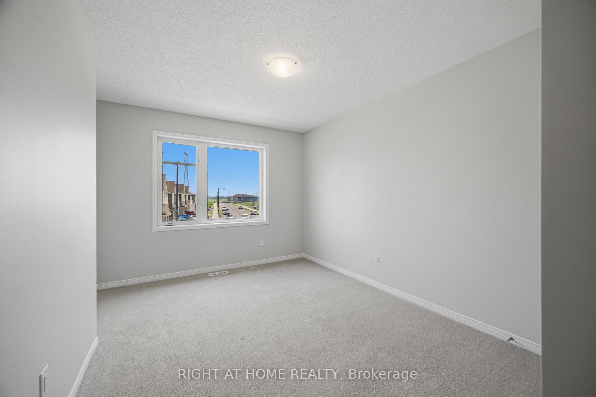 593 Edenwylde Drive photo 31