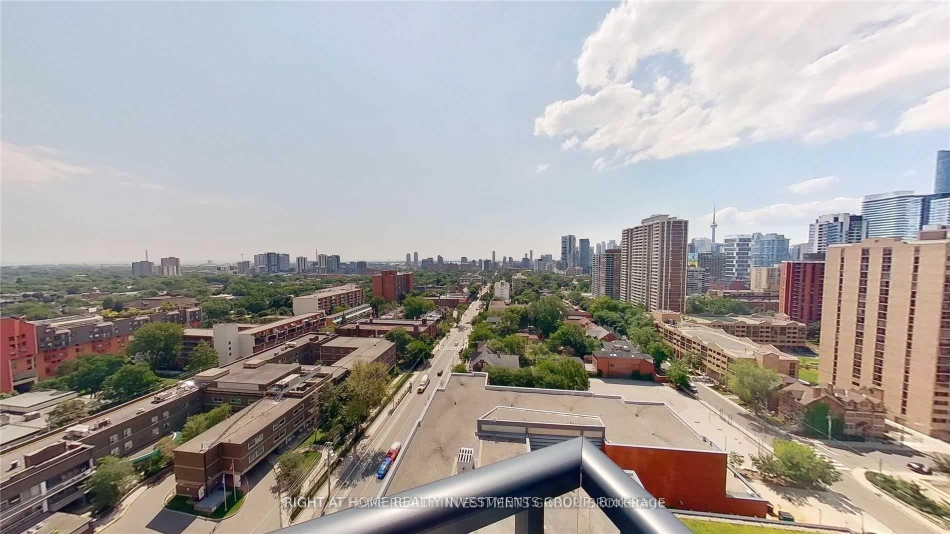 159 Wellesley Street Unit 1507 photo 14