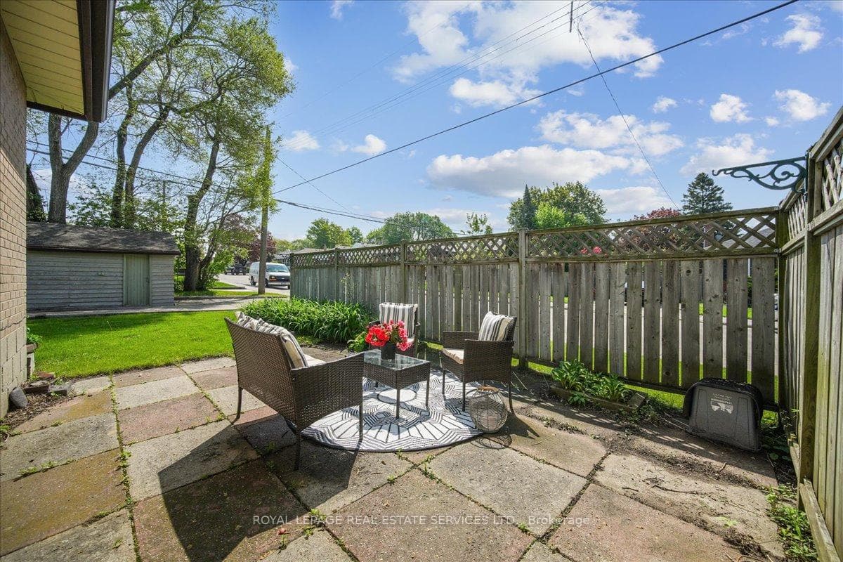 113 Crocus Drive photo 25