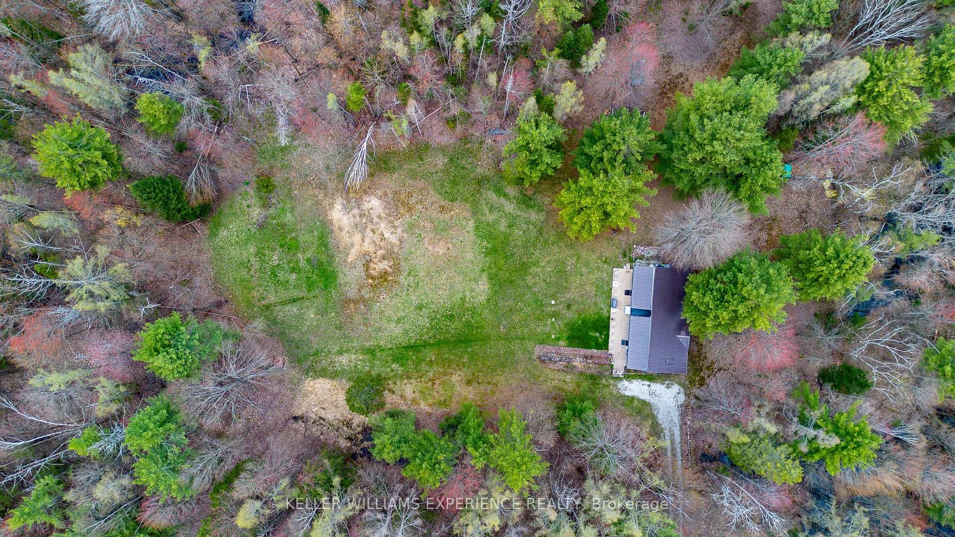 7390 Sadowa Road photo 23