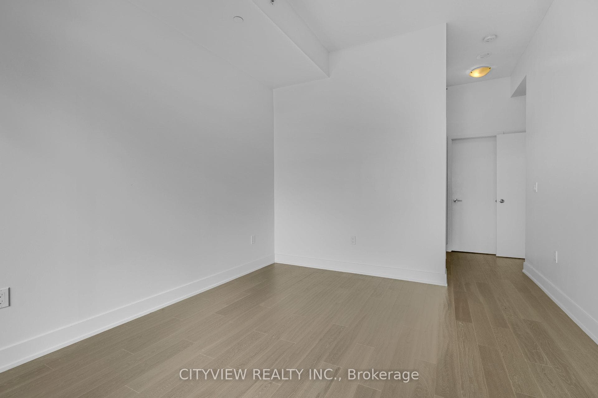 20 Shore breeze Drive Unit 4510 photo 25
