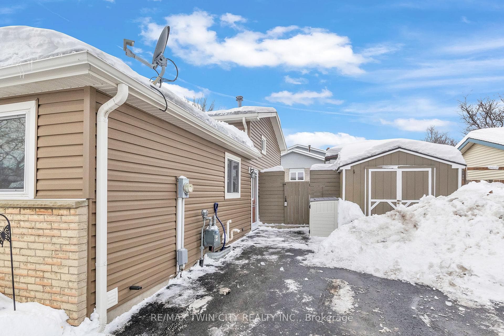 156 Sugar Maple Street photo 3