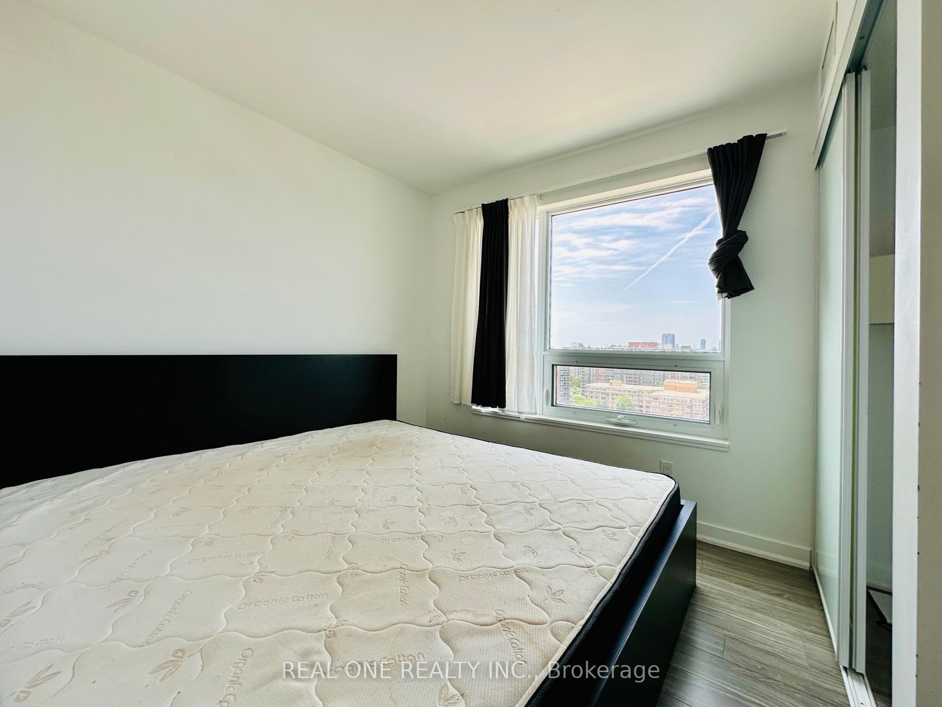 185 Bonis Avenue Unit 1506 photo 7