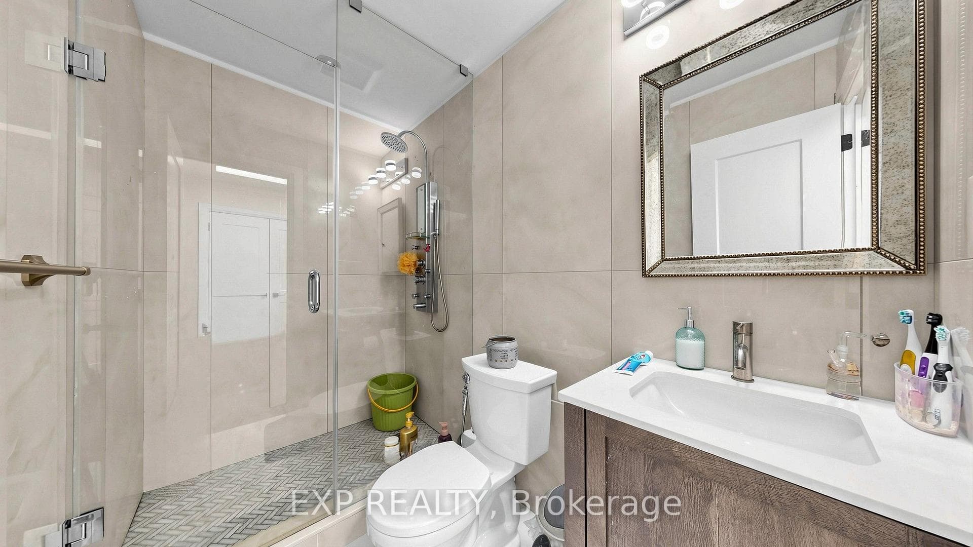 44 Tower Drive photo 35