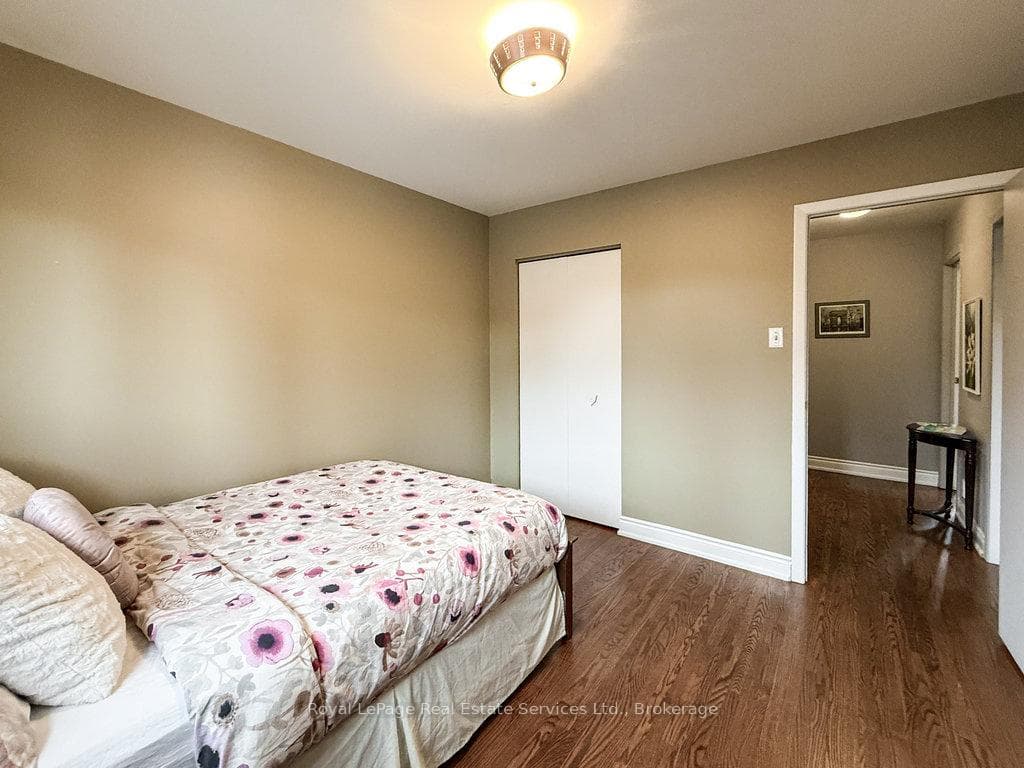2086 Thornlea Drive photo 20
