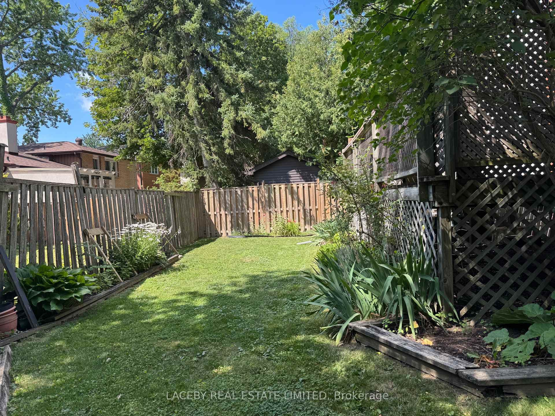 82 Mill Street photo 13