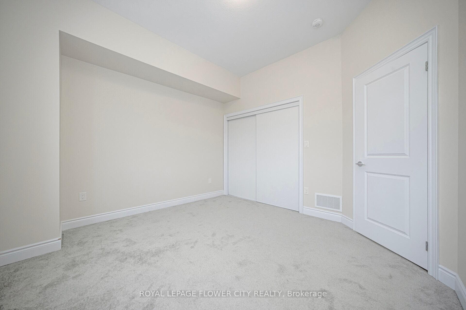 73 Sundin Drive photo 36