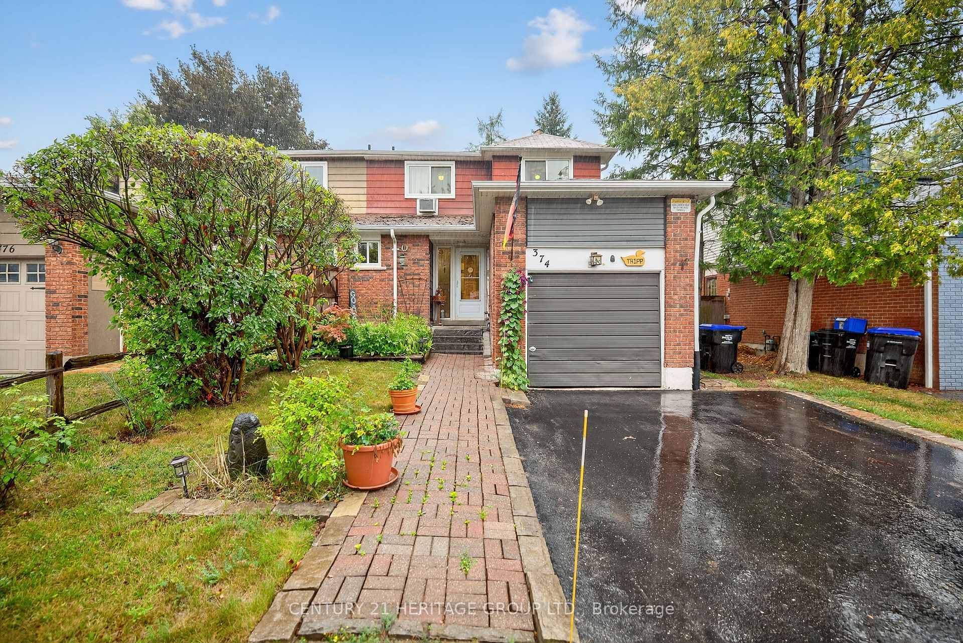 374 Maplegrove Avenue photo 2