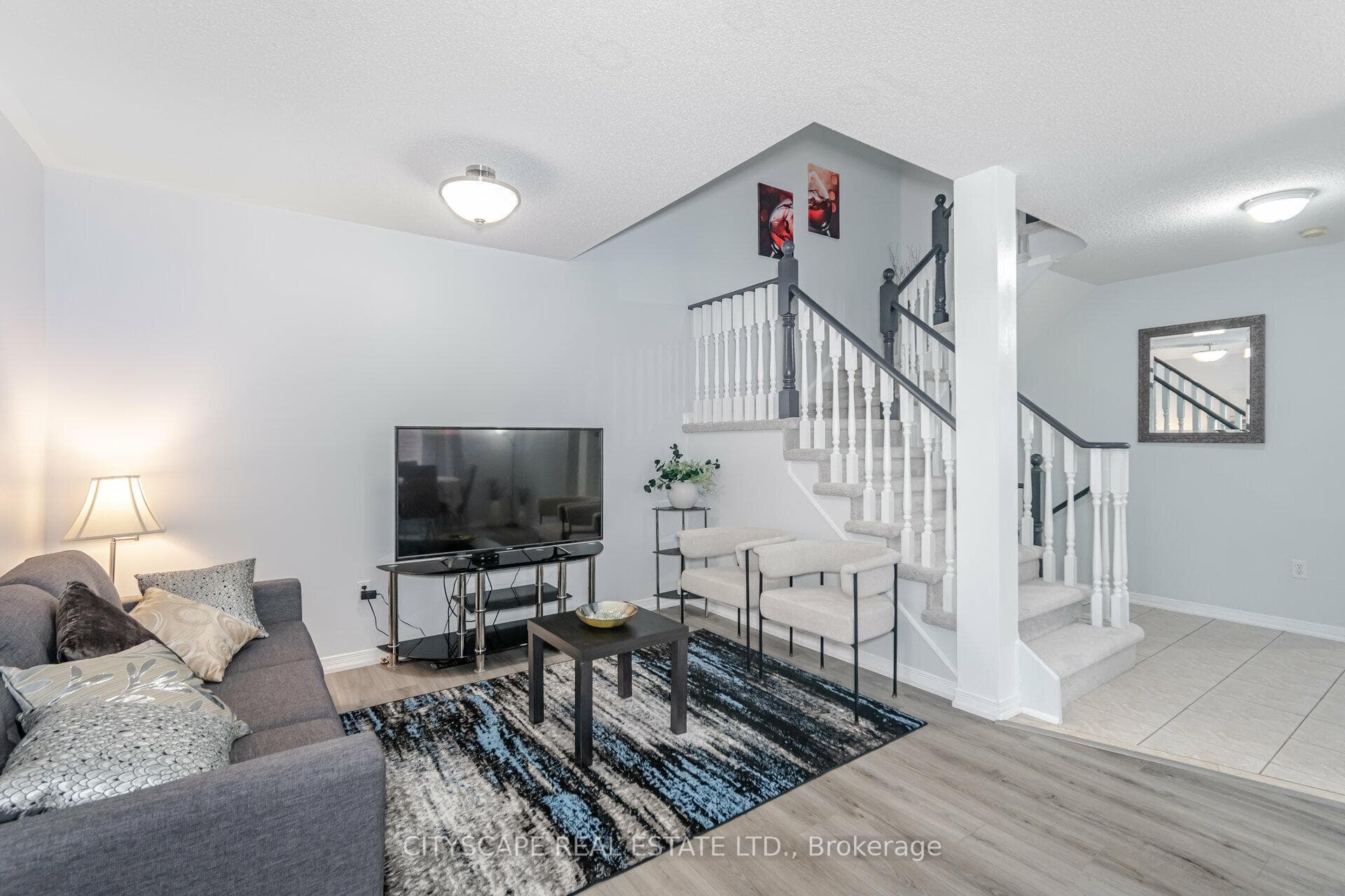 3358 Crimson King Circle photo 8