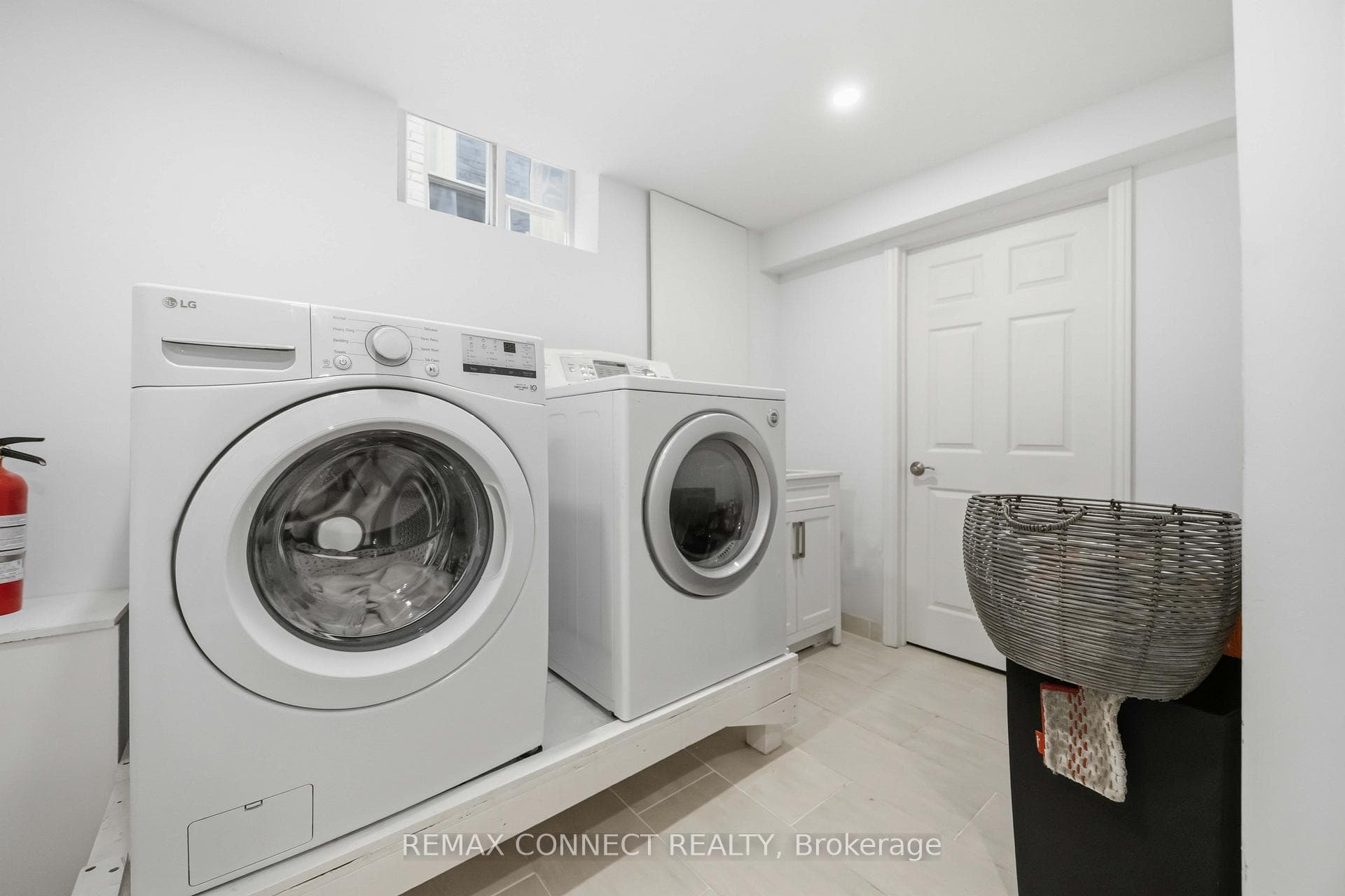 1706 Woodside Lane photo 29