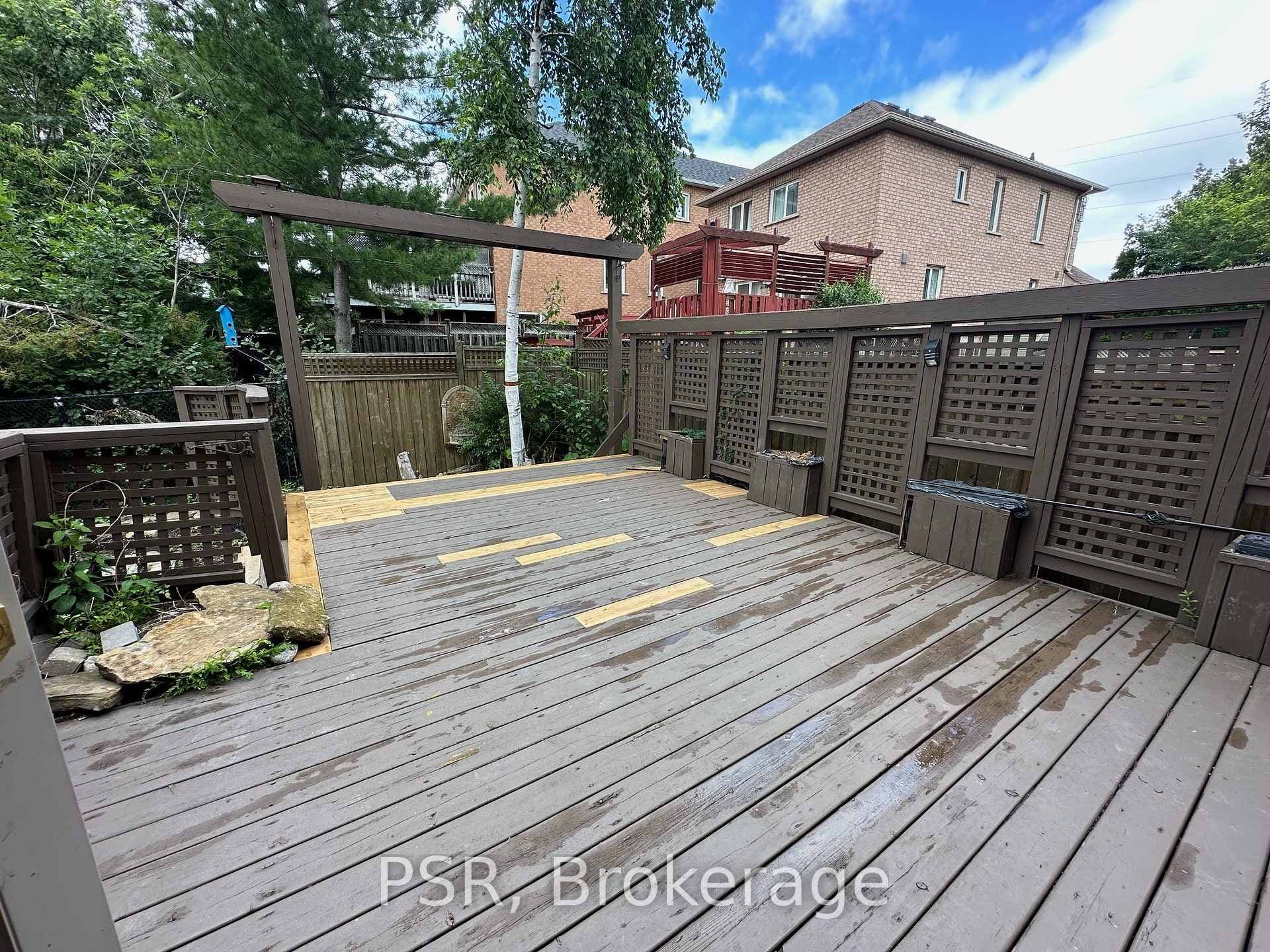 5510 Red Brush Drive photo 8