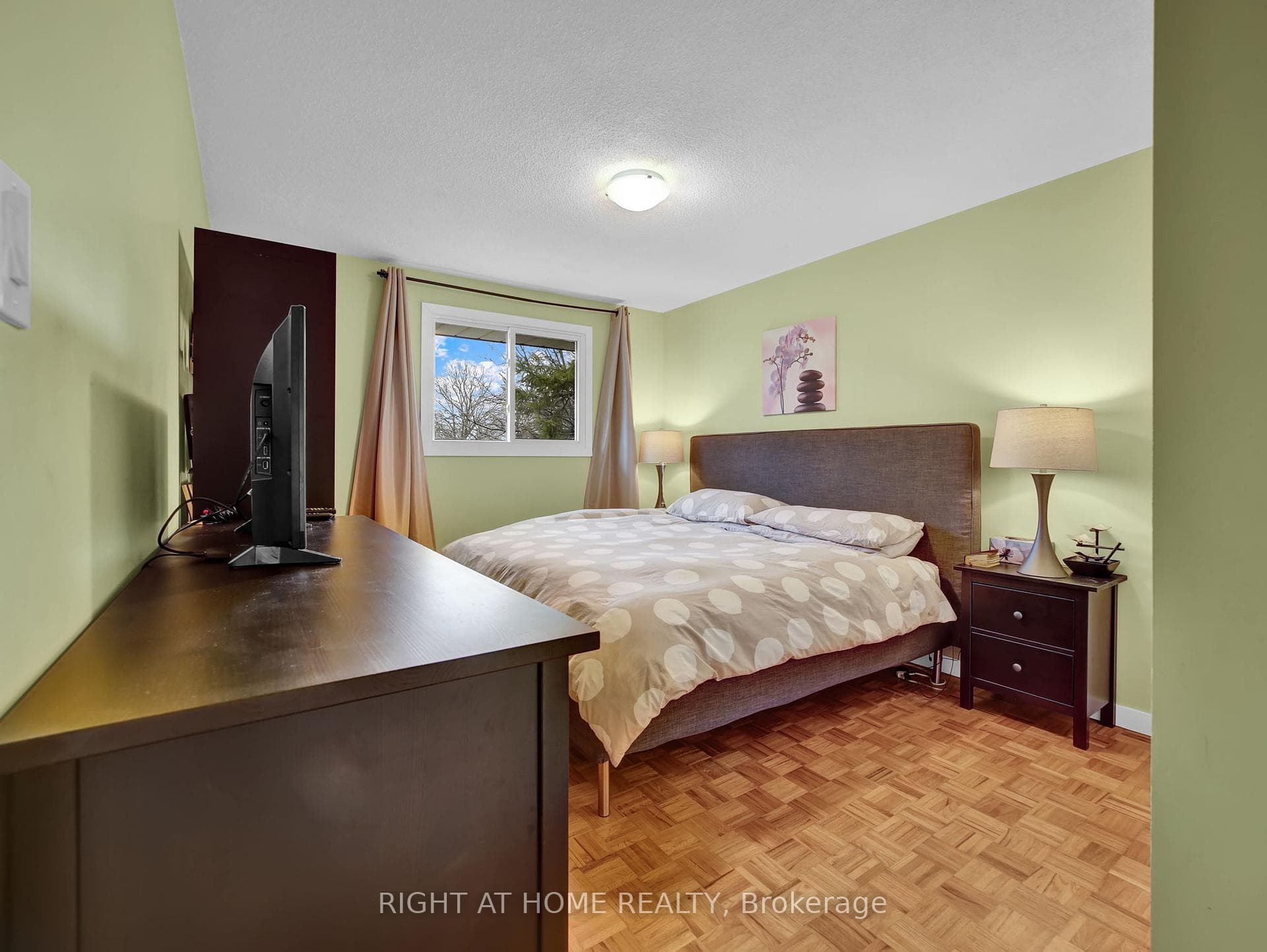 2 CHARTWELL CRES N/A photo 21