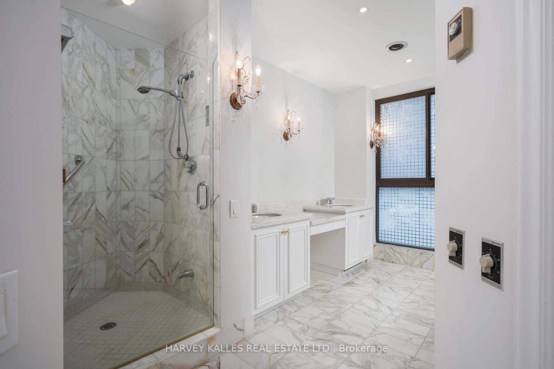 70 Rosehill Avenue Unit 204 photo 34
