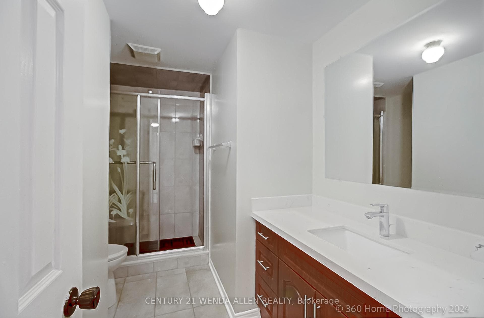 555 Loretta Court photo 19