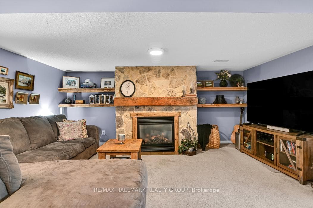 679 Percifor Way photo 28