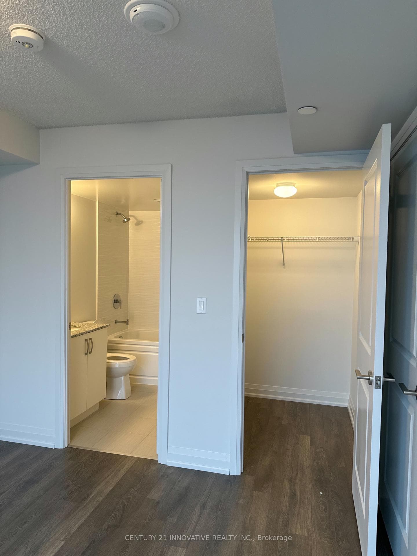20 Meadowglen Place Unit 2305 photo 20