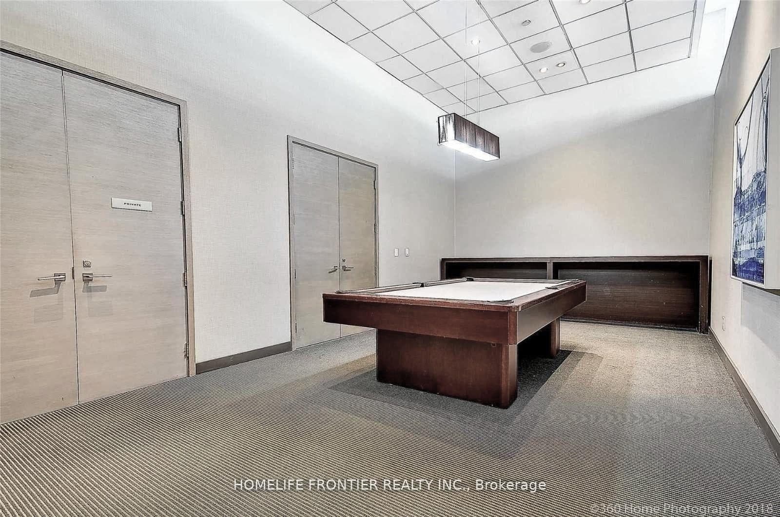 70 Roehampton Avenue Unit 1517 photo 35