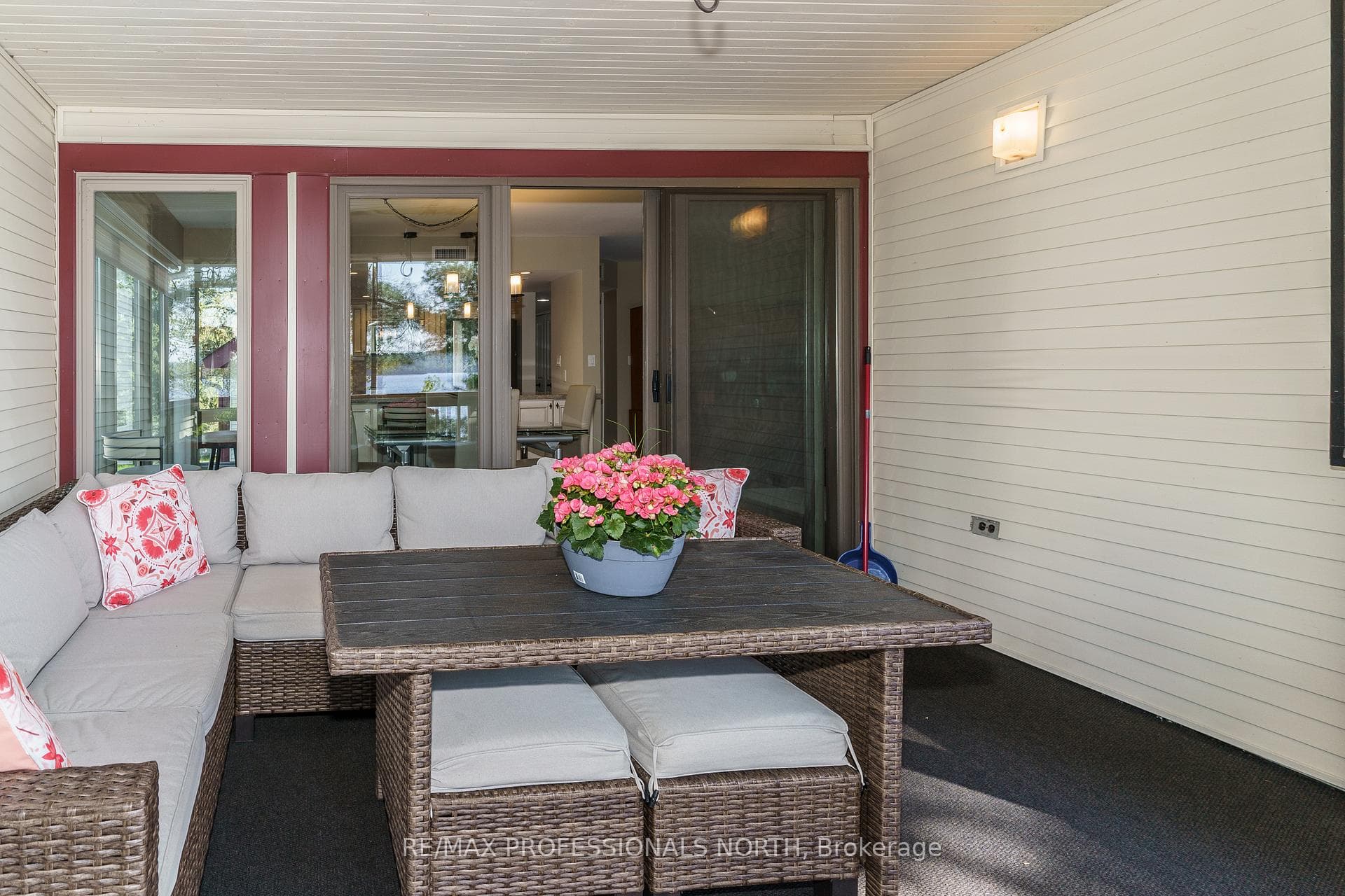 10 Coveside Drive Unit 207 photo 13