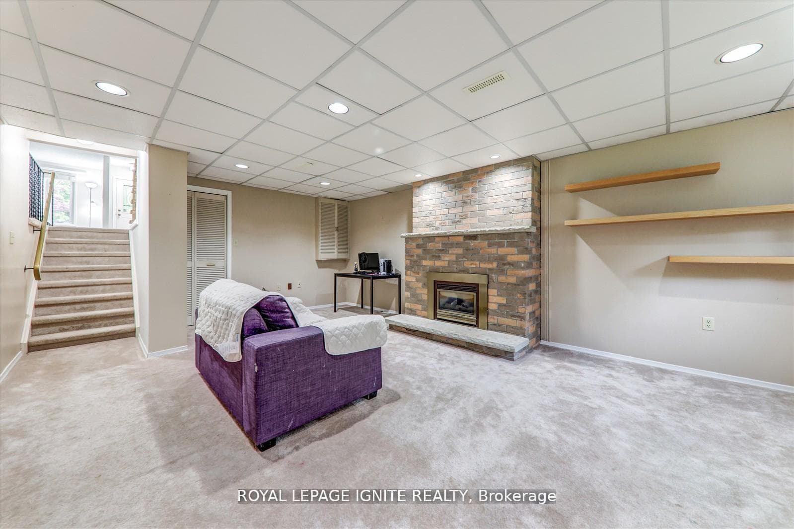 412 Prince Of Wales Drive photo 28
