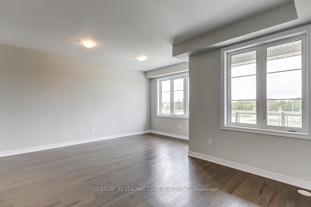 13 MURRAY WELLMAN Court photo 12