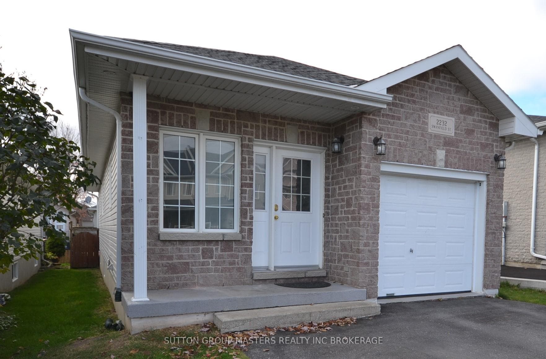 2232 Swanfield Street photo 1