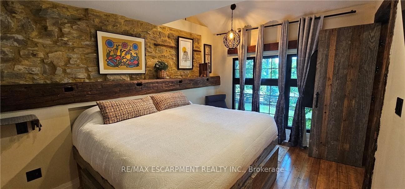 665 RIDGE Road photo 23