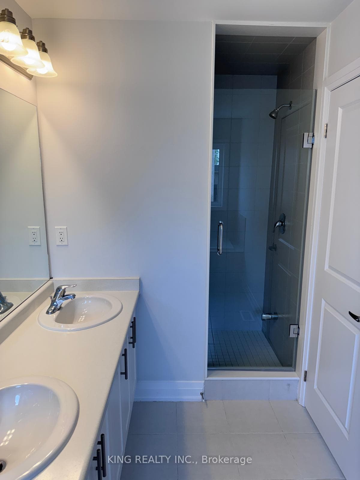 141 Cole Terrace photo 24