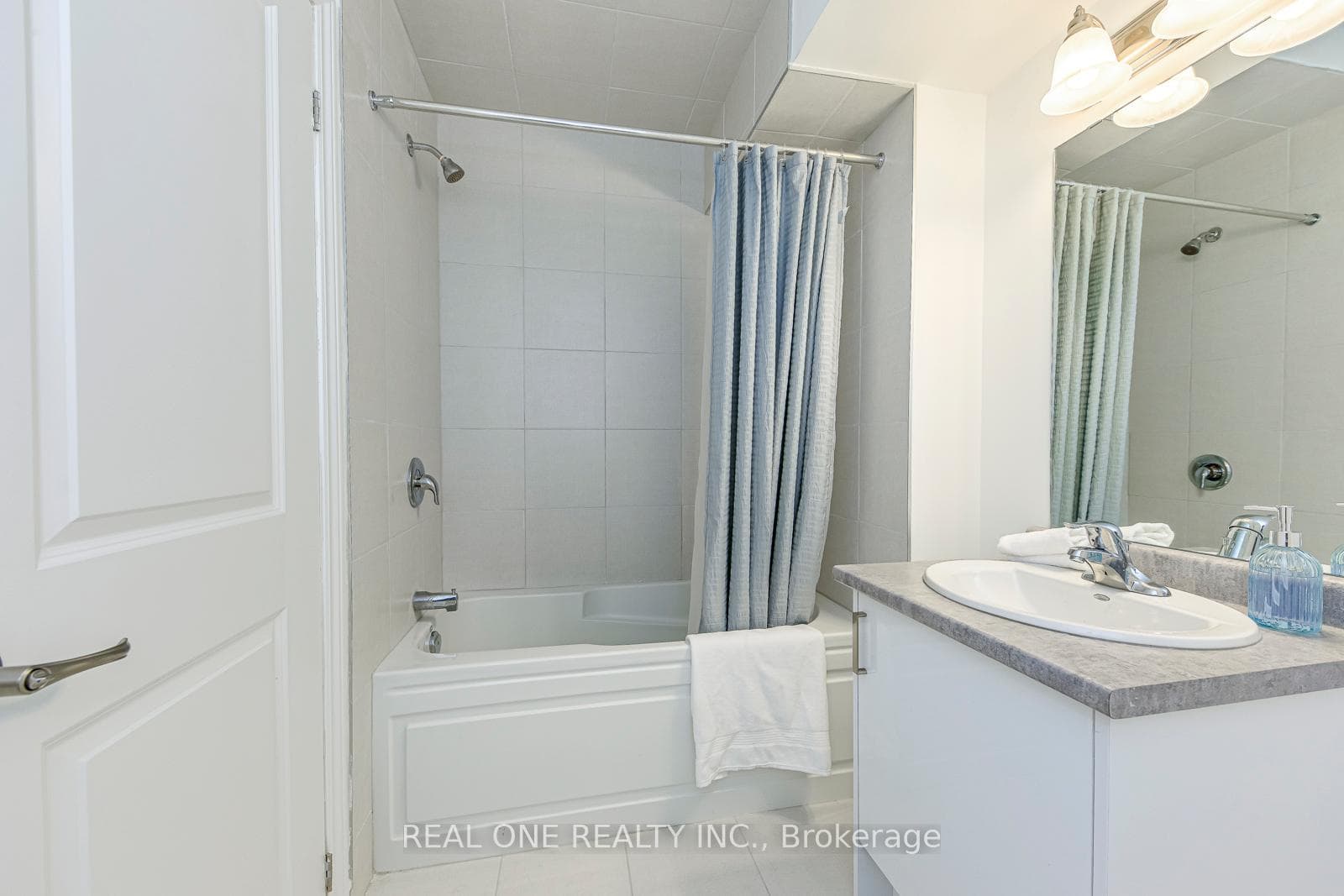 305 Garner Road Unit 56 photo 9