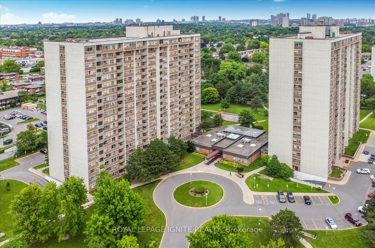 25 Silver Springs Boulevard Unit 709 photo 1