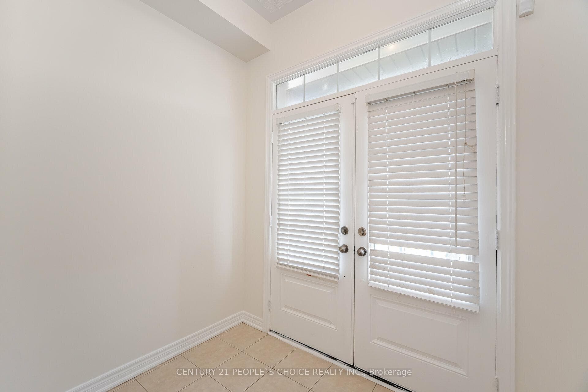 25 Buchanan Crescent photo 4