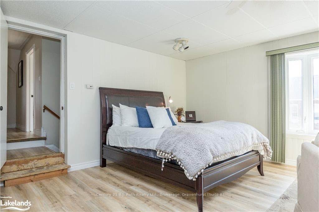 61 O'BRIEN Street photo 21