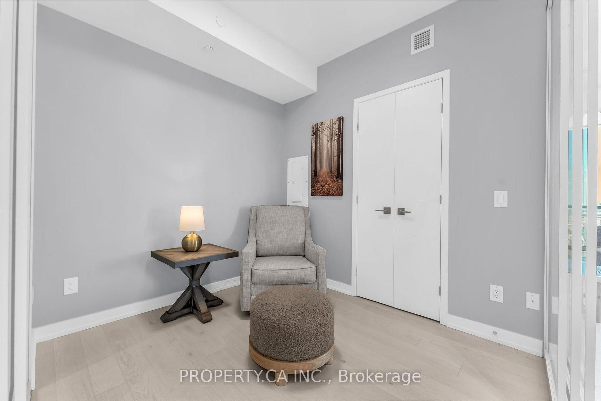 488 University Avenue Unit 3002 photo 17