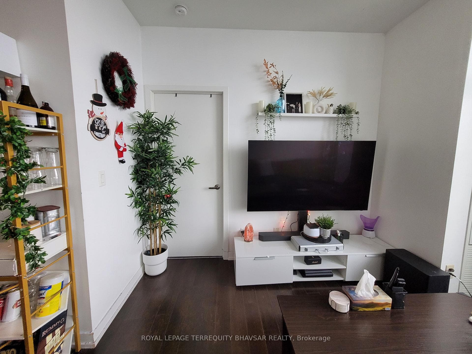 170 Fort York Boulevard Unit 2901 photo 8