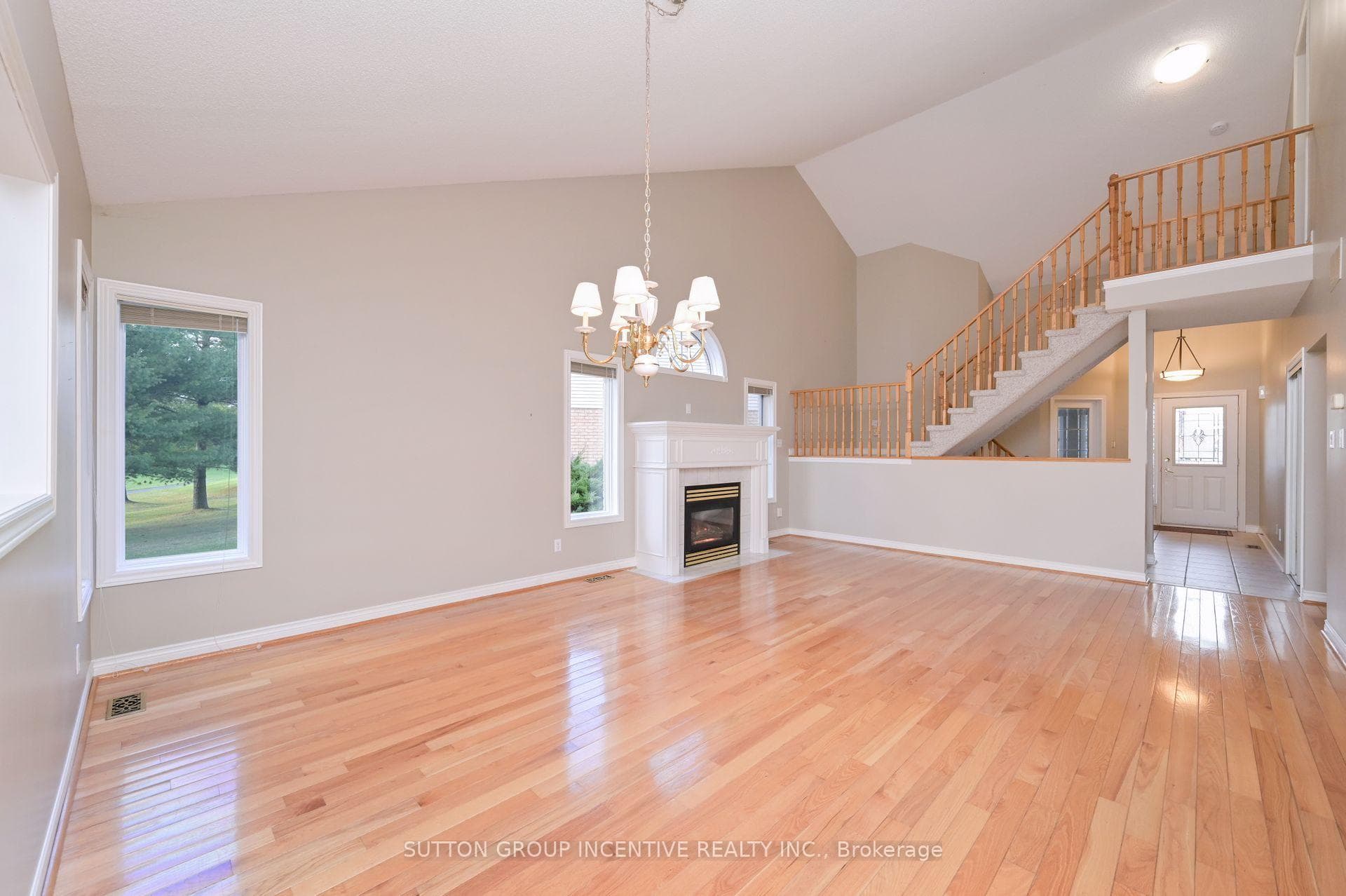 7 Belair Place photo 6