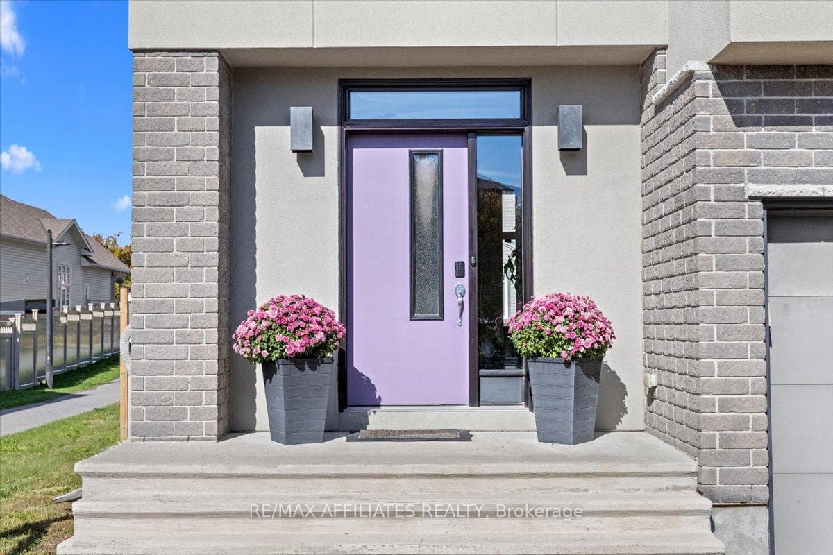 308 Equine Way photo 5