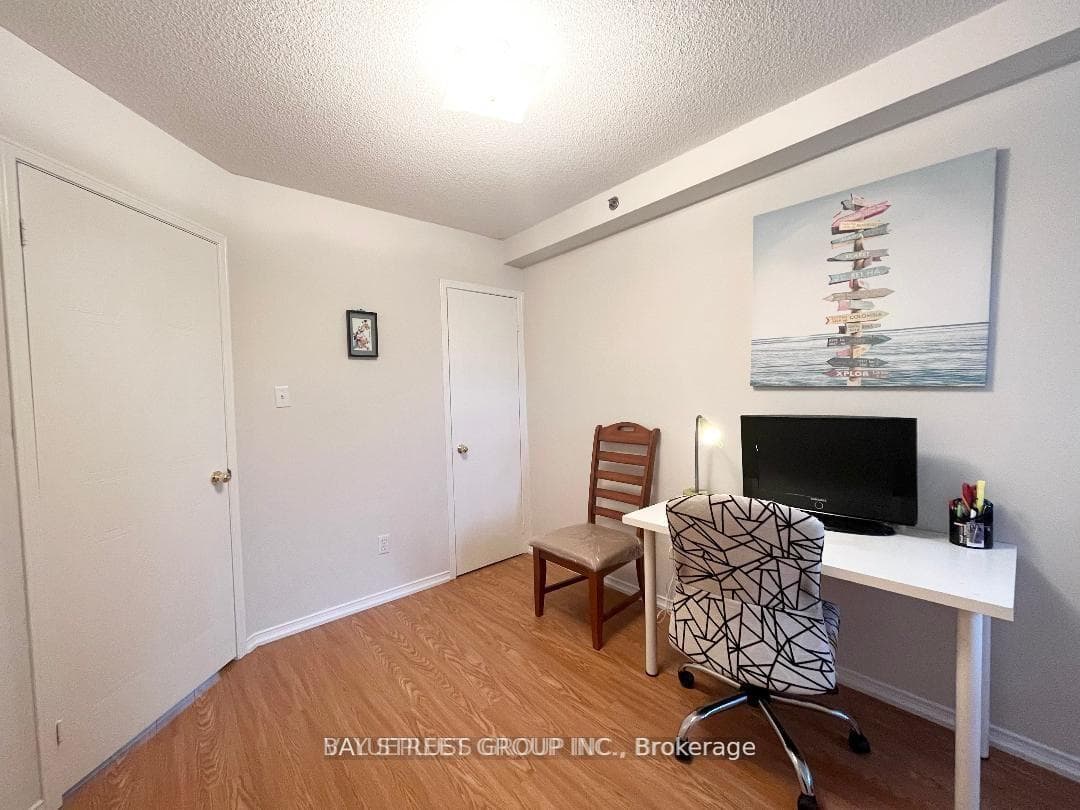 593 Kennedy Road Unit 4 photo 13